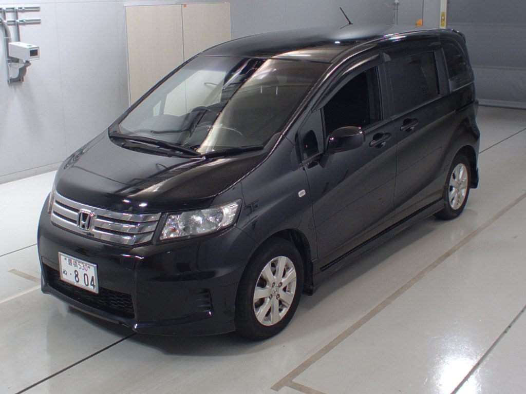 Honda Freed Spike 15 G just selection (072010